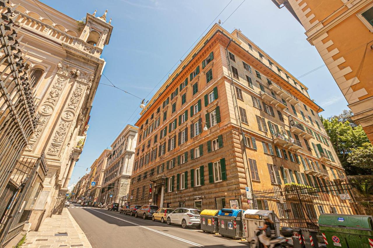 Real Italian Estate - Luxury Black&White 热那亚 外观 照片